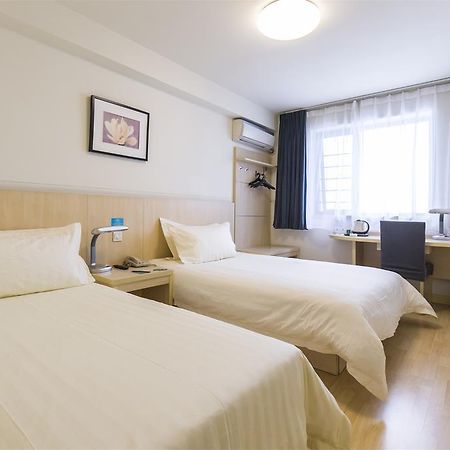 Jingjiang Inn Ningbo Tianyige Xihe Street נינגבו מראה חיצוני תמונה