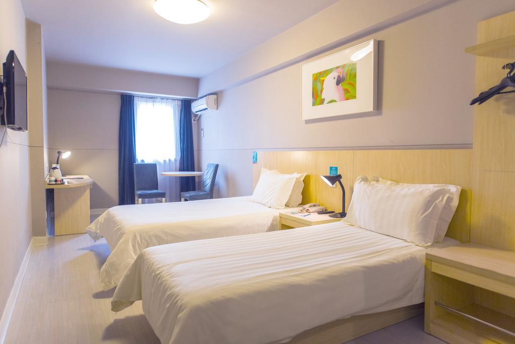Jingjiang Inn Ningbo Tianyige Xihe Street נינגבו מראה חיצוני תמונה