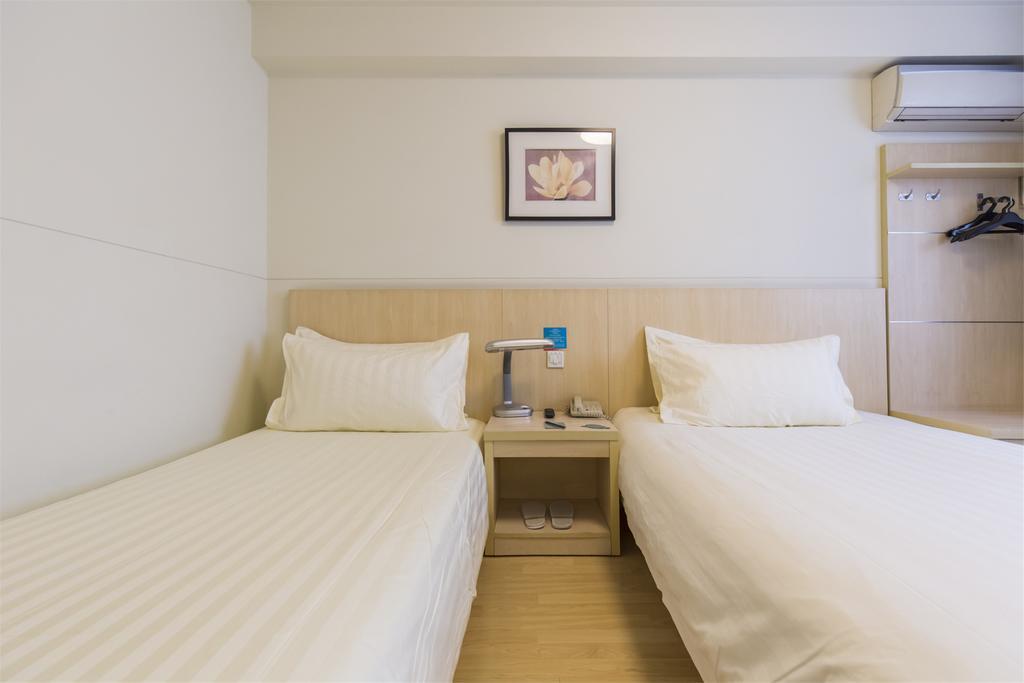 Jingjiang Inn Ningbo Tianyige Xihe Street נינגבו מראה חיצוני תמונה