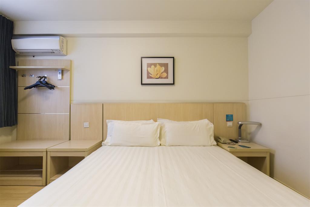 Jingjiang Inn Ningbo Tianyige Xihe Street נינגבו מראה חיצוני תמונה