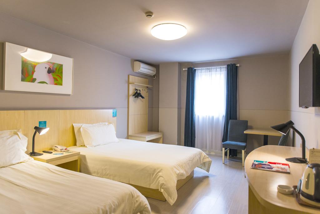 Jingjiang Inn Ningbo Tianyige Xihe Street נינגבו מראה חיצוני תמונה